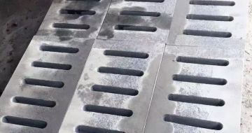 牡丹江 芝麻灰石材沟盖板