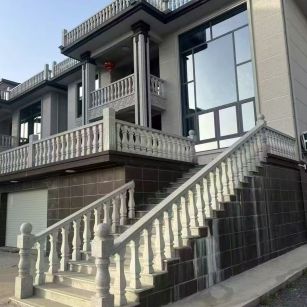 牡丹江 芝麻白别墅阳台栏杆，楼梯栏杆