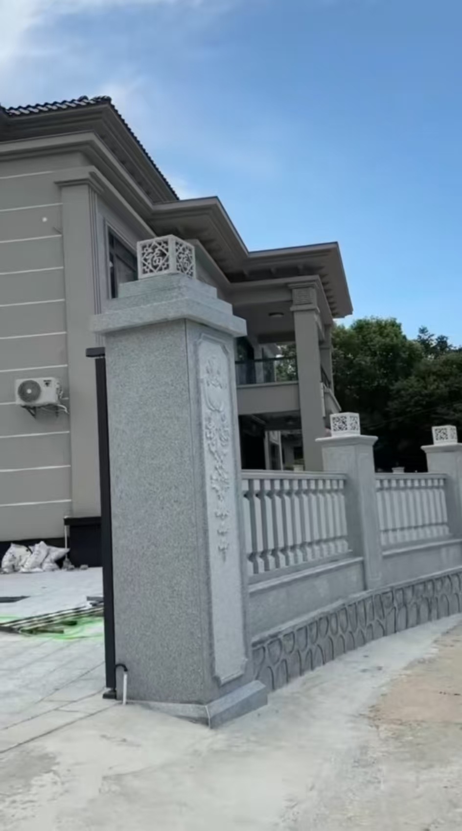 牡丹江 芝麻白别墅围墙栏杆，私人订制